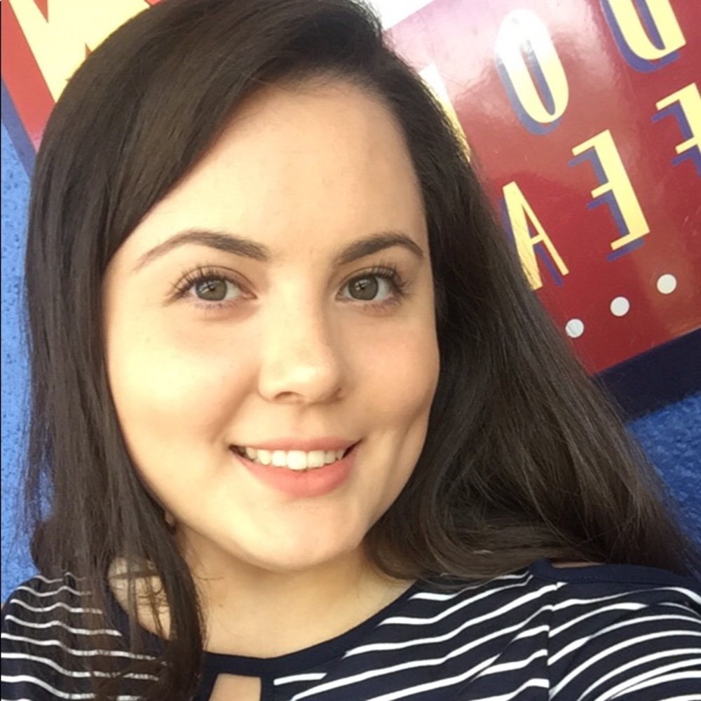 Meet your Posher, Stephanie